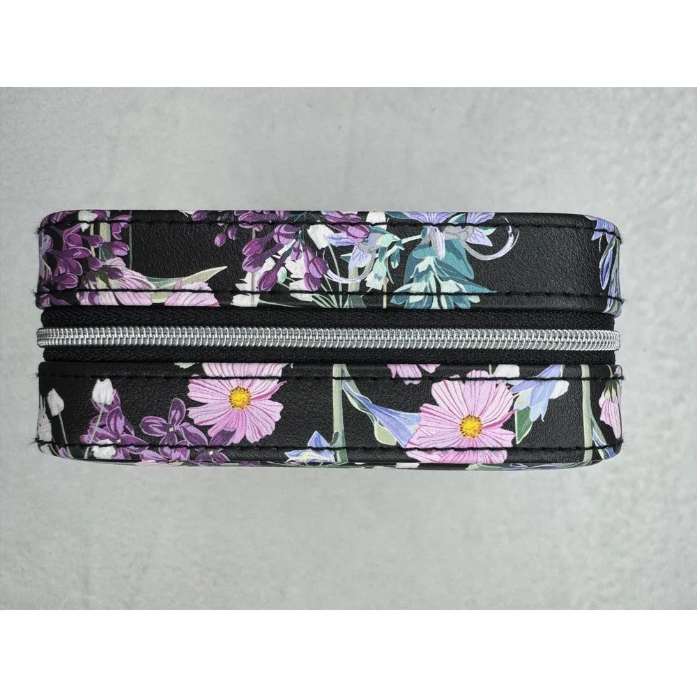Cupcakes and Cashmere Jewelry Travel Case Floral Black‎ Purple Tassel Square NEW